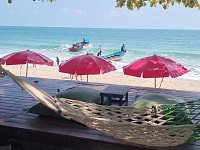 Beachfront yoga Koh Phangan