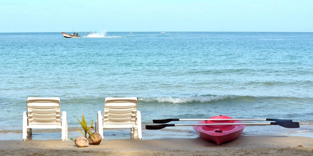 Kayak at Haad Yuan Beach