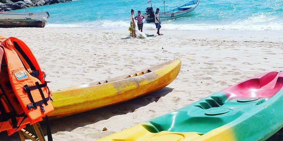 Kayak at Haad Yuan Beach