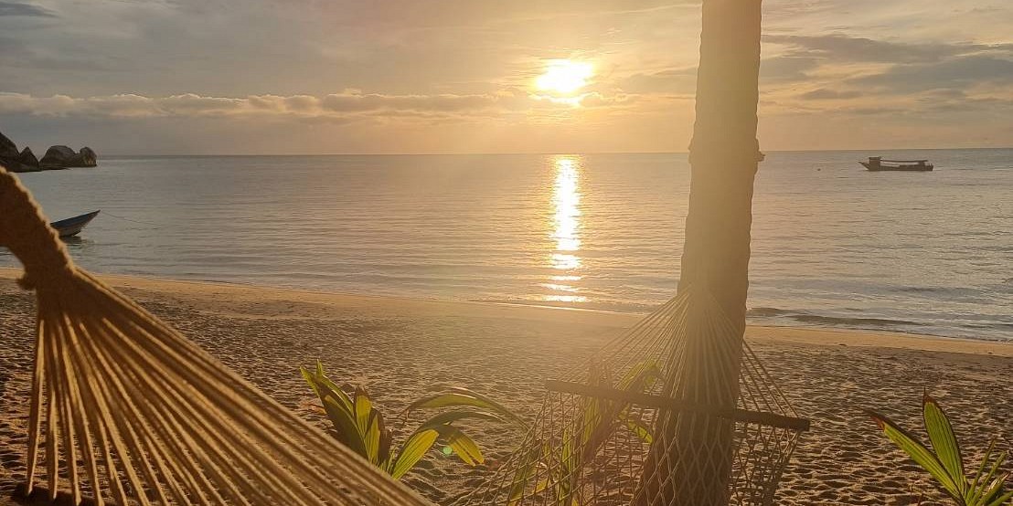 Beachfront camping Koh Phangan